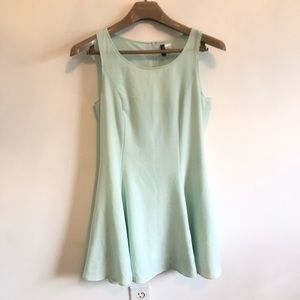 •MOVING SALE• H&M Divided Dress